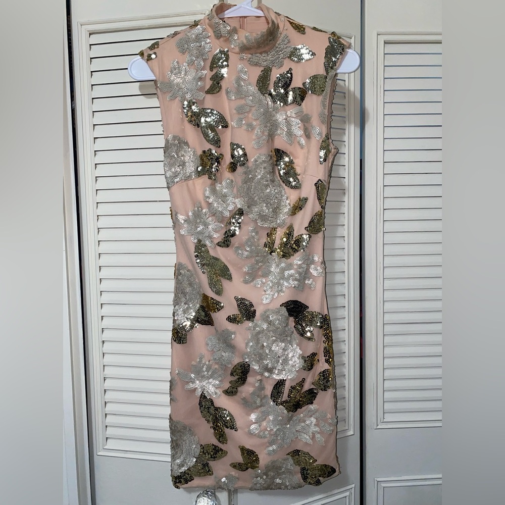 bebe Sequin Floral Mini Dress in Gold and Silver